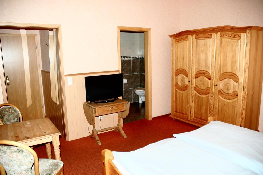 Kappelner Hof Hotel 2*
